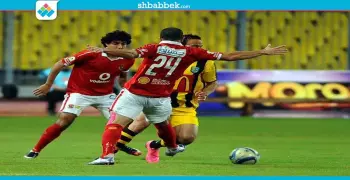 الأهلي يواصل التألق ويصطاد «ذئاب الجبل» بثنائية نظيفة