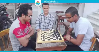 في أول يوم دراسة.. «تجارة القاهرة» تنظم مسابقات «شطرنج» للطلاب