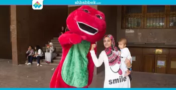 الطفل حمزة أصغر مشارك بحفل لطلاب عين شمس (صور)