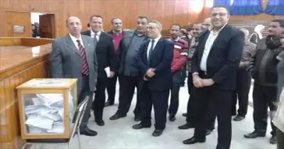 تصعيد مرشحي اتحاد 14 كلية في جامعة أسيوط دون انتخابات