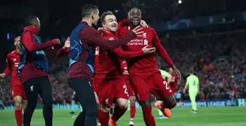 على طريقة المتنبي.. ليفربول يحتفل بالفوز التاريخي على برشلونة