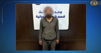 أبو عزة من موظف بشركة عالمية إلى مُشرد يعتدي على القطط.. حياته اتشقلبت