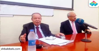 فتحي سرور يحاضر في الجامعة البريطانية.. بماذا نصح الطلاب؟