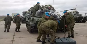 لأول مرة في التاريخ.. الجيش الروسي يكافح الإرهاب في مصر (صور)