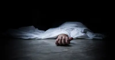 مصرع عاطل صعقا بالكهرباء أثناء محاولته سرقة محول بالهرم
