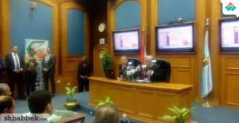 مفاجأة.. الأول على الدبلومات الفنية «فندقية» طالب عمره 50 عاما