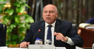 نزع ملكية أراض لتنفيذ المرحلة الثانية من محور أبو غالب التنموي بقرار من كامل الوزير