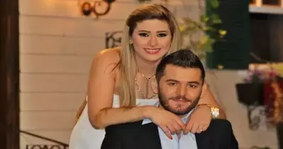 إمارات رزق.. منشور الطلاق يشاركه حسام جنيد من صفحة طليقته