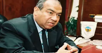 من هو إسماعيل عثمان الذي نعته كرة القدم المصرية؟