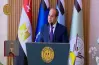 السيسي يقبل يد الطفلة تاليا خلال منتدى مصر 2026 (فيديو )