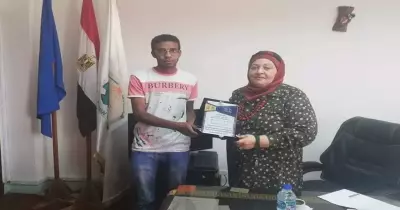 اتحاد كلية آداب أسوان يكرم نائب رئيس الجامعة