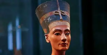 من هي زوجة الملك أمنحتب الرابع؟.. سيدة الجمال والسلطة في مصر القديمة
