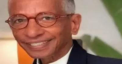 سن محمد الصغير الكوافير والد مها الصغير وحما أحمد السقا