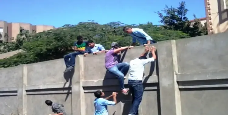  معهد أزهري يتخذ قرارا صارما بحق طلاب حاولوا الهرب عبر السور في بني سويف 