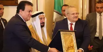 حاكم الشارقة يدعم الفرع الدولي لجامعة القاهرة ومستشفى قصر العيني