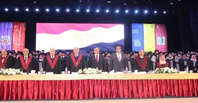 وزير التعليم العالي يشهد احتفال جامعة الأهرام الكندية بالخريجين