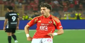 كم عمر إمام عاشور؟.. رحلة تألق استثنائية بقميص منتخب مصر