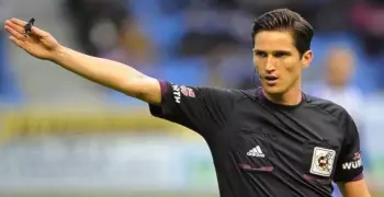 من هو خوسيه مونييرا حكم مباراة الأهلي والزمالك القادمة؟