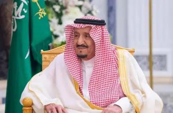 خادم الحرمين الشريفين يرأس جلسة مجلس الوزراء في جدة.. ويصدر 6 قرارات