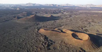 أين تقع حرة الشاقة بمحافظة العيص؟.. كل ما تود معرفته عن نشاطها الزلزالي والبركاني