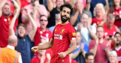 موعد مباراة ليفربول ومانشستر يونايتد.. هل يشارك محمد صلاح؟