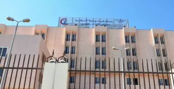 من بين 83 حالة.. علاج 26 مصاب بحادث الإسكندرية في مستشفيات الجامعة