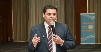 من هو الدكتور جبريل حميدة رئيس الإدارة المركزية لتطوير المناهج التعليمية؟