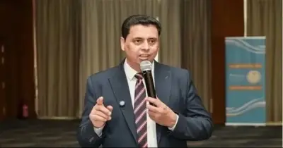 من هو الدكتور جبريل حميدة رئيس الإدارة المركزية لتطوير المناهج التعليمية؟