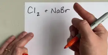 الصيغة الكيميائية لبروميد الصوديوم هي brna أو nabr2أو nabr؟