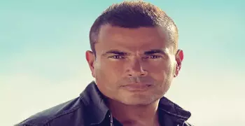 حميد الشاعري: عمرو دياب أكثر مطرب أعاني معه في التلحين (فيديو)