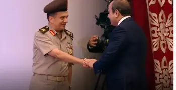 من هو اللواء ياسر وهبة؟.. تلقى سلاما حارا من السيسي بسبب قصيدته