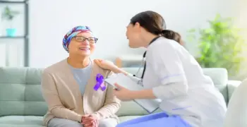 فتاة تدعي الإصابة بالسرطان لجمع التبرعات.. كيف خدعت دنيا فؤاد الملايين؟