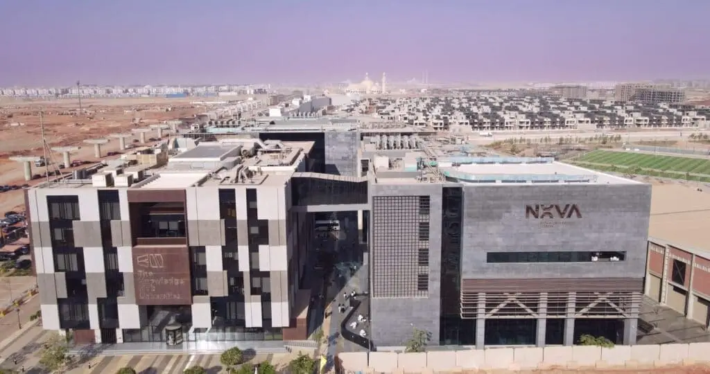 اعتماد برنامجي الهندسة والإدارة في جامعة نوفا من المجلس الأعلى للجامعات