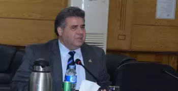 رئيس جامعة بنها يطالب «الدكاترة» بإعمال الضمير في تصحيح أوراق الطلاب