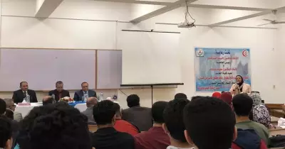 كلية طب السويس تنظم ندوة بعنوان "نحو مجتمع خالي من الدرن"