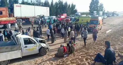 بالصور.. مصرع وإصابة 28 من العمالة الزراعية في انقلاب سيارة بمدينة السادات