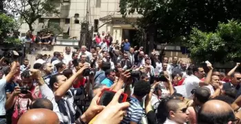 بالصور.. ثورة في نقابة المحامين بسبب شروط القيد