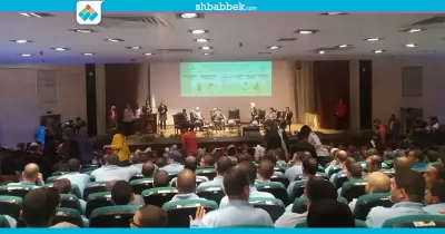 الجامعات تحشد لانتخابات الرئاسة وتستعين بالمشاهير لجذب الطلاب (فيديو)