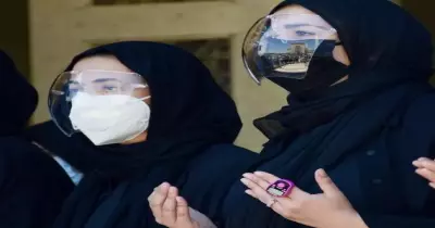 حقيقة إعتزال دنيا وإيمي سمير غانم الفن نهائياً