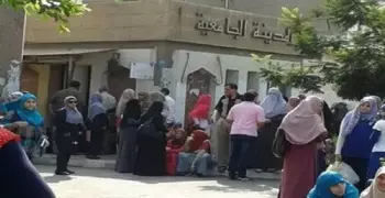 أوراق التقديم في جامعة الأزهر لطلاب الفرقة الأولى المستجدين
