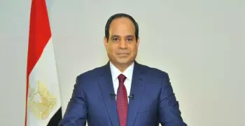 قرار لـ«السيسي» يمكن ملك البحرين من أراض سيناء