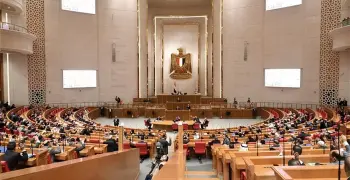 من هو هاني حنا عازر وزير الشؤون النيابية والقانونية ؟