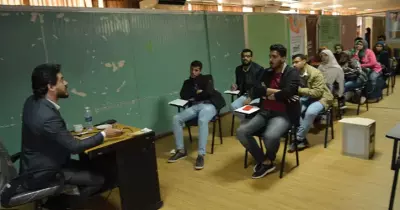 «افتح صيدليتك وعيادتك».. ورش عمل لطلاب جامعة أسيوط