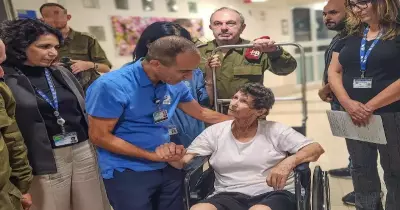 لن نؤذيكم فنحن مسلمون.. شهادة الأسيرة الإسرائيلية عن حماس بعد الإفراج عنها (فيديو)