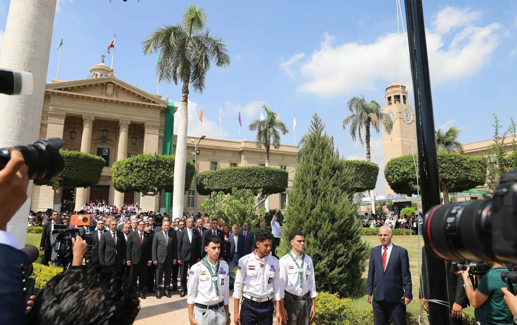 أول يوم جامعة.. رسائل وزير التعليم للطلاب في اليوم الترحيبي