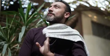 أبطال مسلسل خارج عن السيطرة.. مجموعة من النجوم على رأسهم عابد عنان