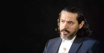 عبد الرحمن القرضاوي هاتف أسرته دقيقة بعد شهر ونصف من الاحتجاز بالإمارات.. ماذا قال لهم؟