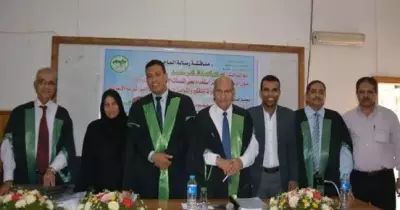 دراسة علمية لباحث أزهري عن تحويل الفصول التقليدية لإلكترونية