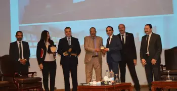 جامعة عين شمس تكرم فريق تدريب شركة مايكروسوفت