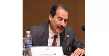 استاذ اقتصاد بجامعة الفيوم: القيادة السياسية حققت إصلاحات وتشريعات ناجحة